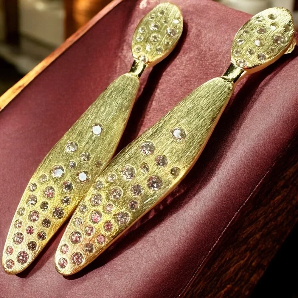 NEW Elegant Brushed Gold-Plated Sterling Silver Crystal Encrusted Drop Earrings